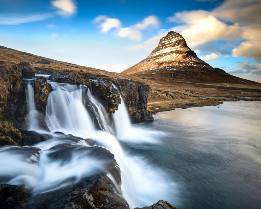 iceland elopement at Kirkjufell